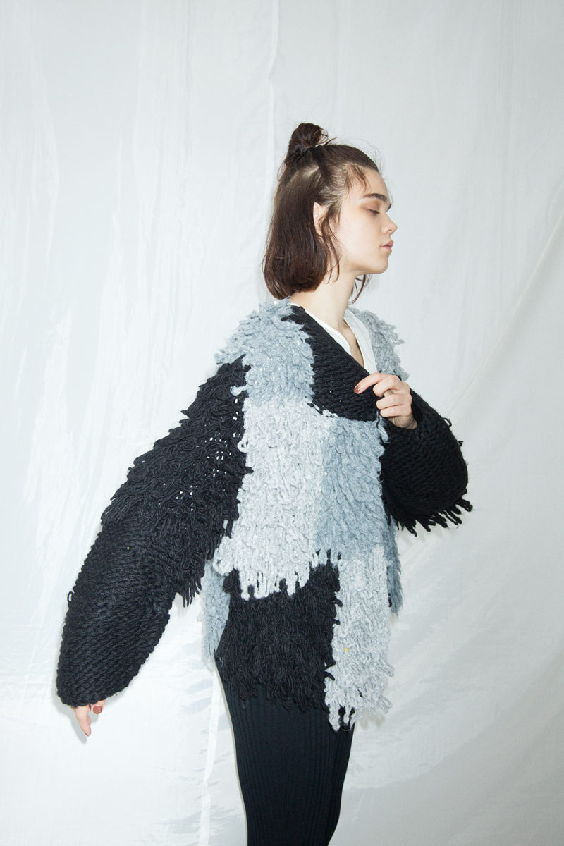 Patchwork Hand-knitted Cardigan 詳細画像 Black 2