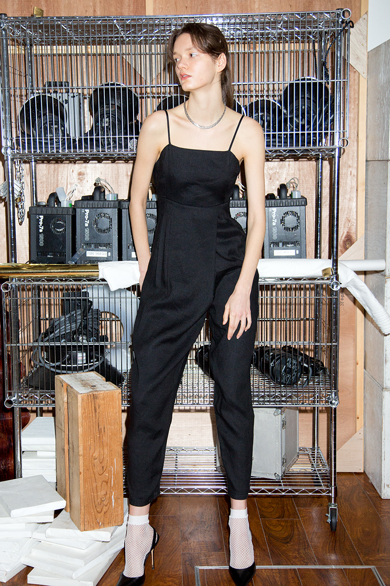 Back Belted Jump Suits 詳細画像 Black 2