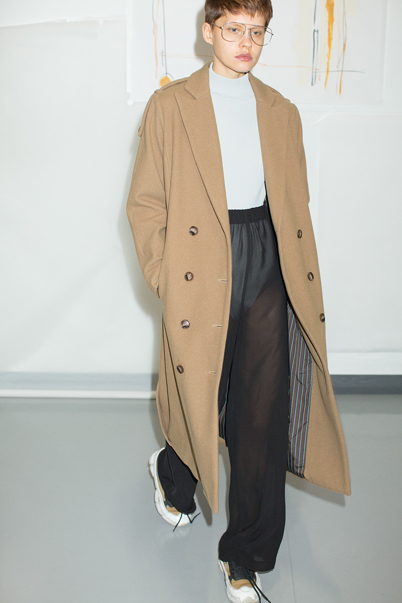 Double  Breasted Long Coat 詳細画像 Beige 1