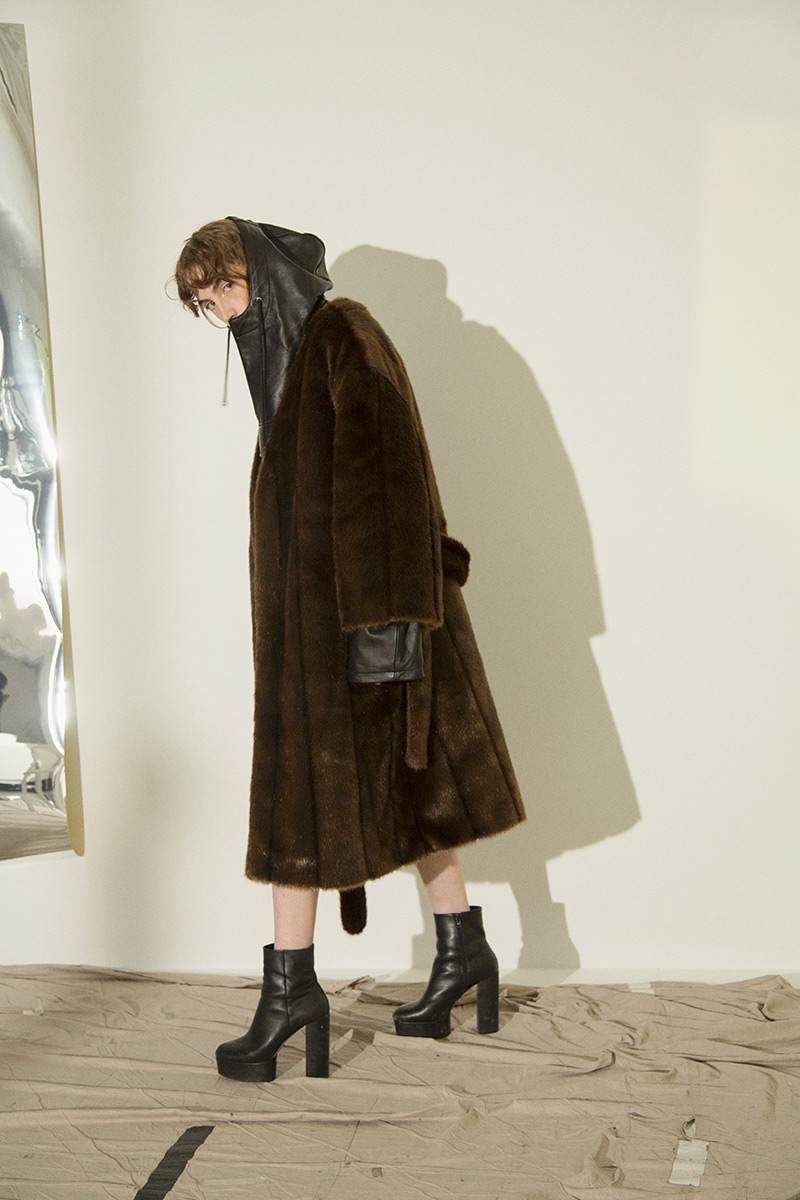 Faux Fur Long Coat 詳細画像 Brown 1