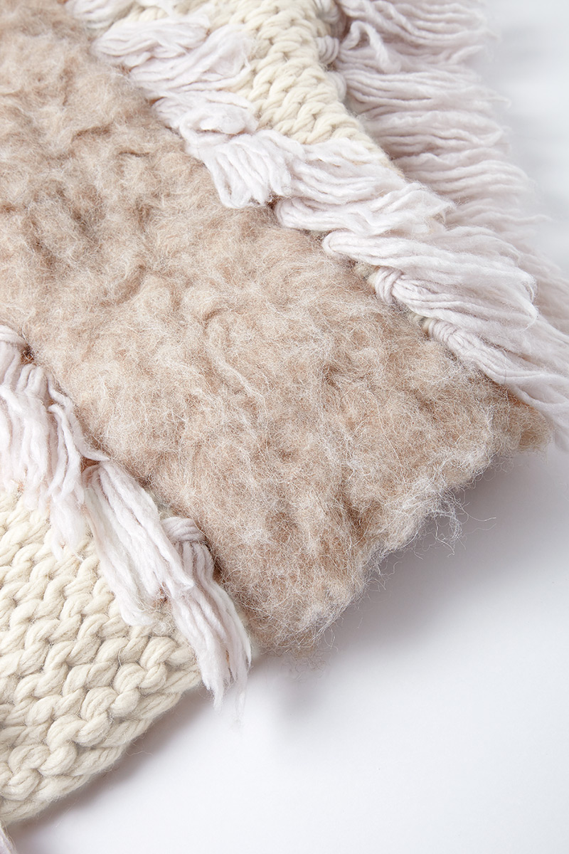 Mixture Hand Knit Gown 詳細画像 Beige 3