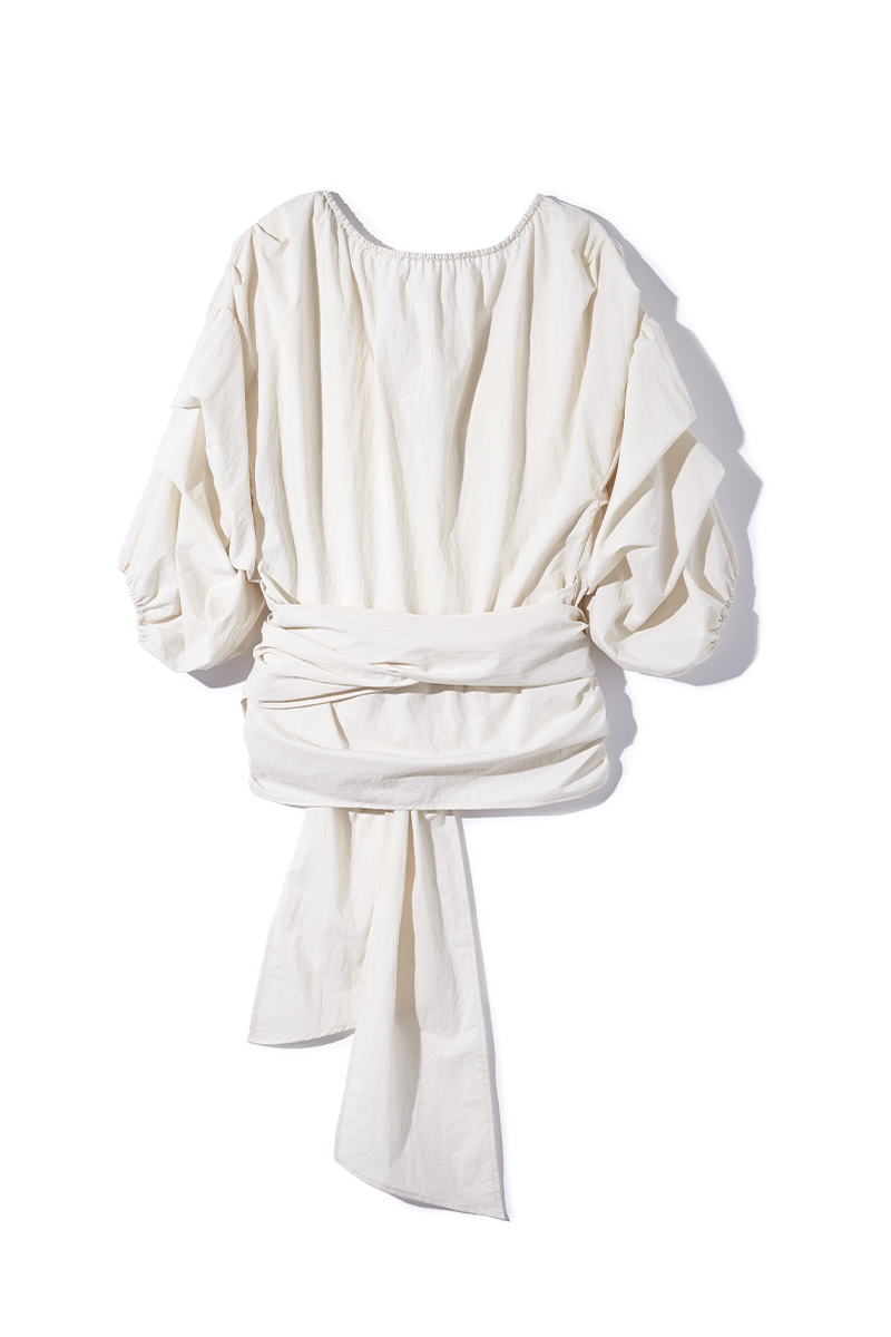 Tucked Sleeve Blouse 詳細画像 White 2