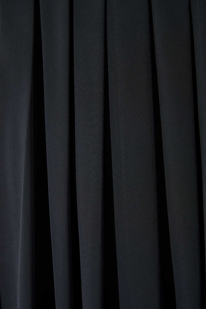 Asymmetric Nylon Skirt 詳細画像 Black 3