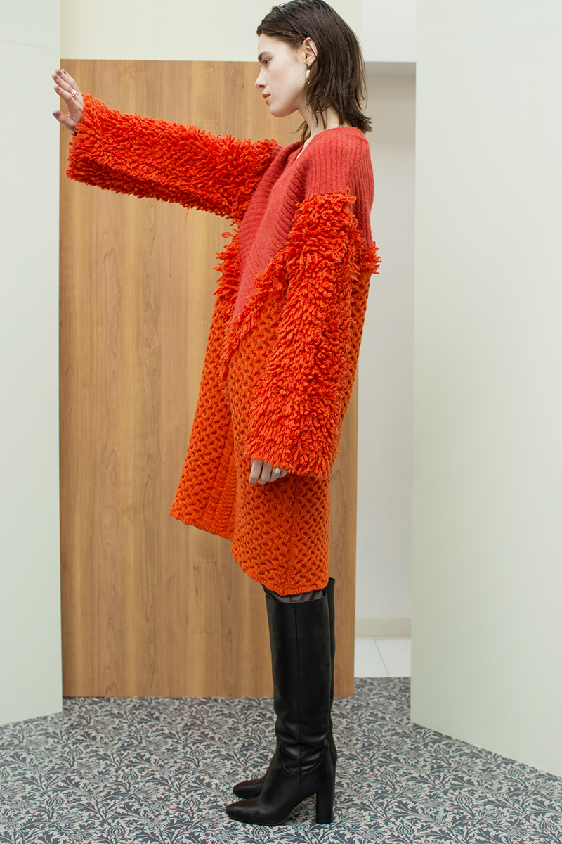 Loop V Knitted Dress 詳細画像 Orange 2