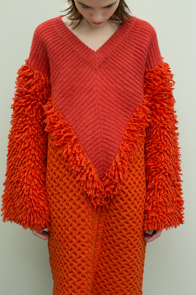 Loop V Knitted Dress 詳細画像 Orange 3