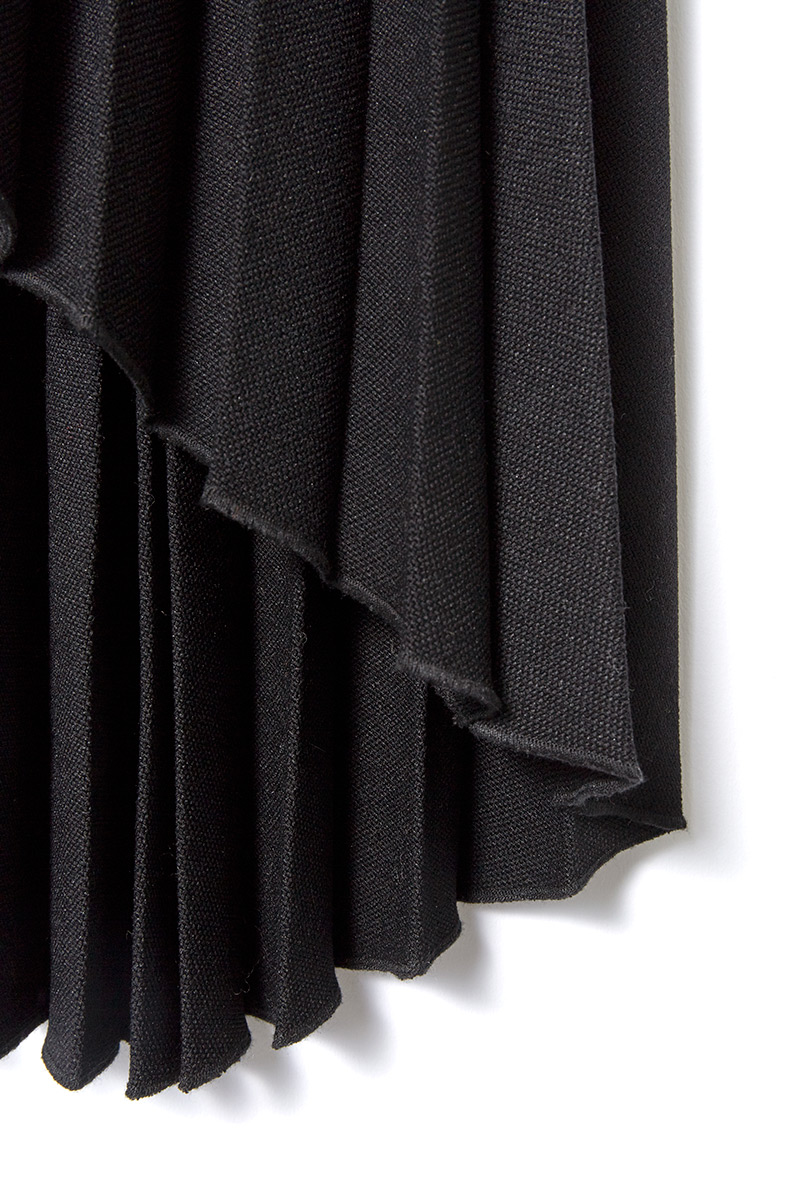Pleats Wrapped Skirt 詳細画像 Black 3