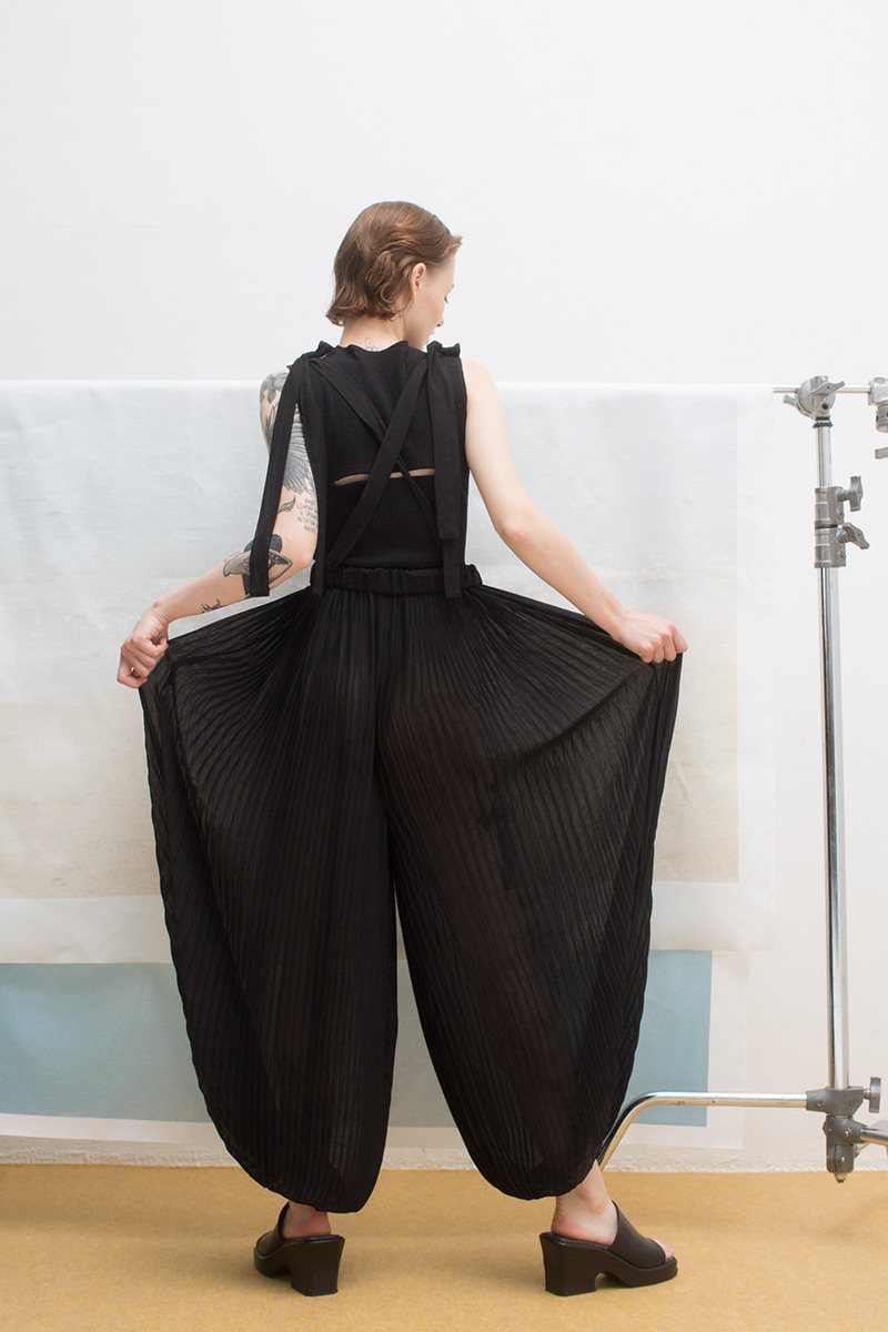 Pleats Baloon Trousers