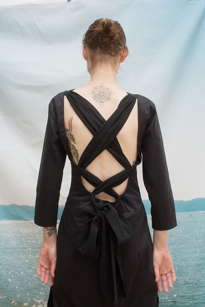 Back Open Ribbon Dress 詳細画像 Black 1