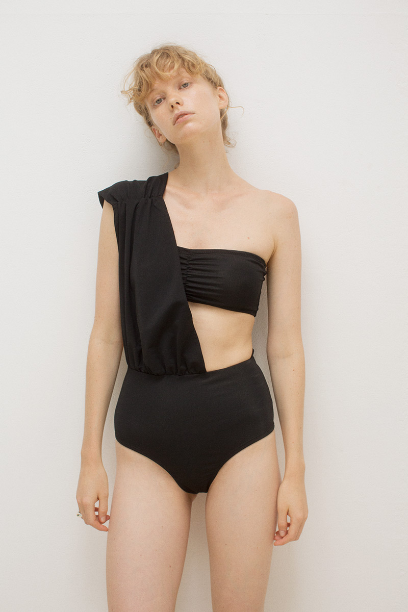 Bow Embelished Swim Wear 詳細画像 Black 1