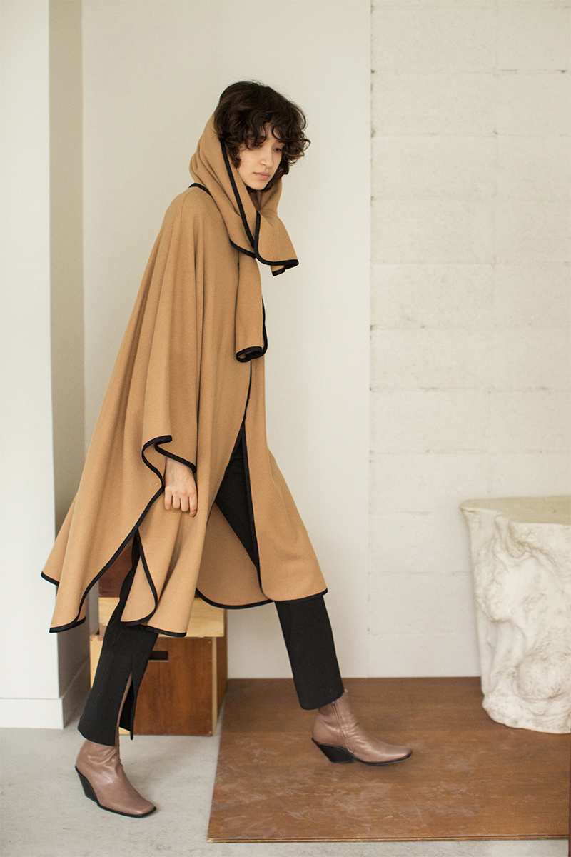 Cape Coat  詳細画像 Beige 2