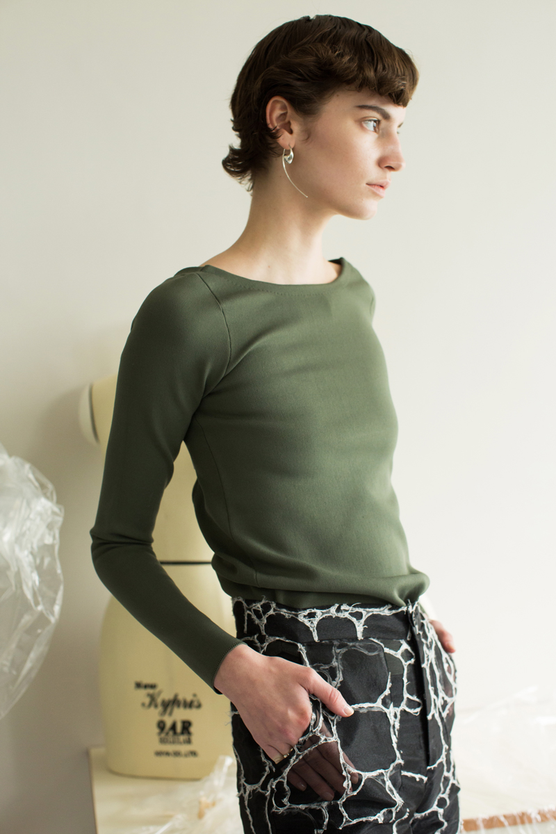 Back Belted Knit Top 詳細画像 Khaki 2