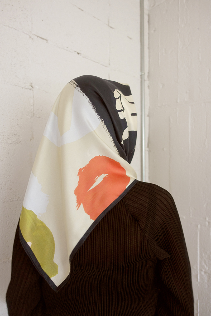 Rosie McGuinness Furoshiki Silk Scarf 詳細画像 Mix 7