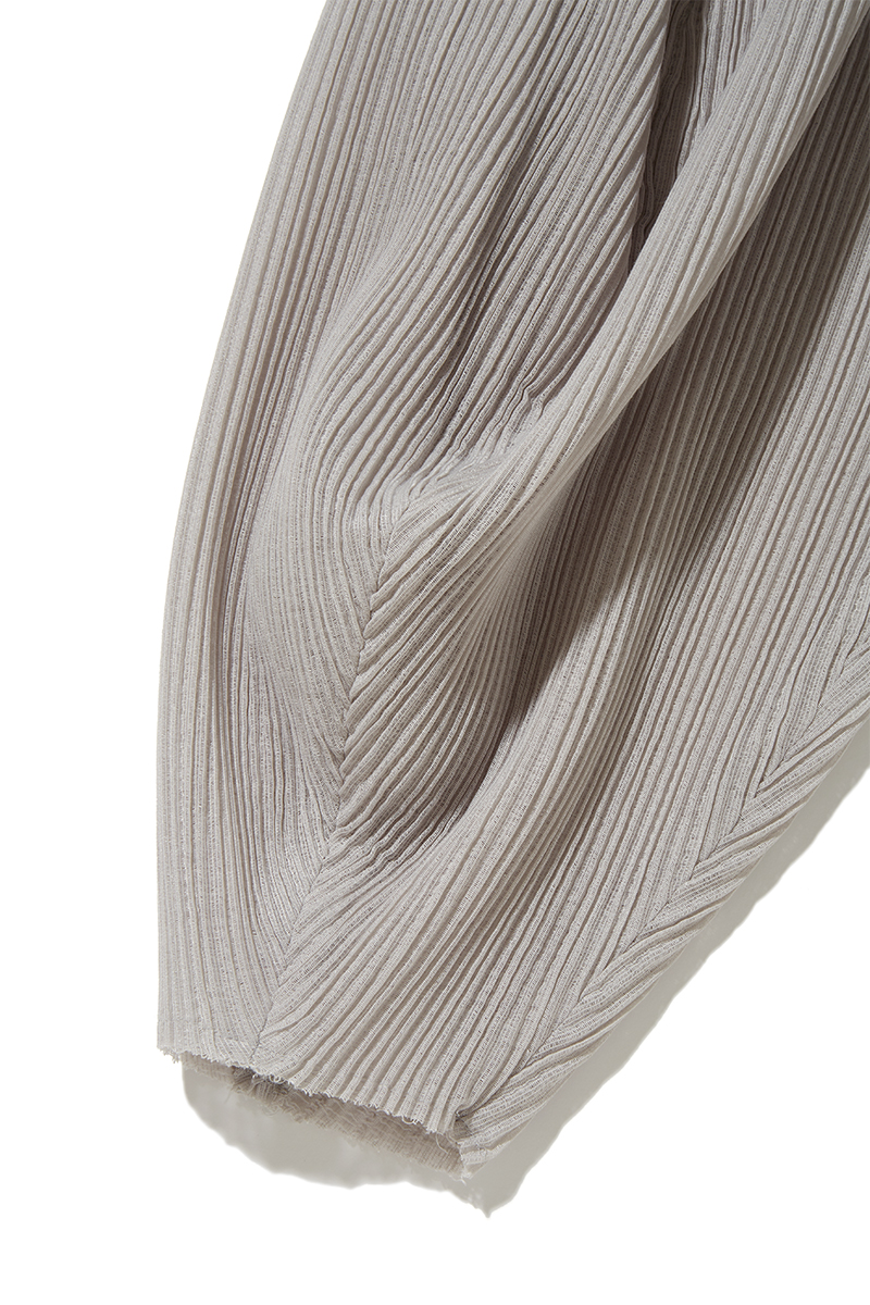 Puff-sleeve Pleats Top 詳細画像 Greige 3