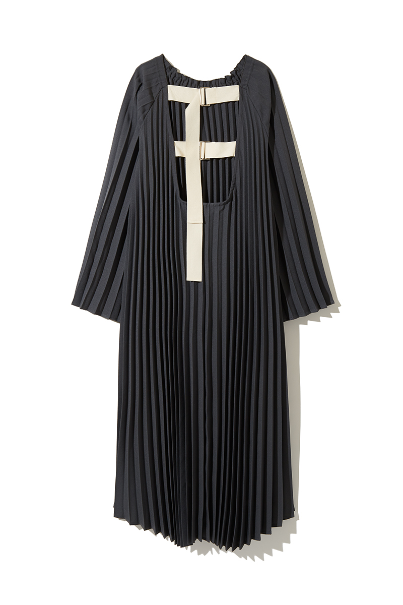 Belted Pleats Maxi Dress 詳細画像 Gray 1