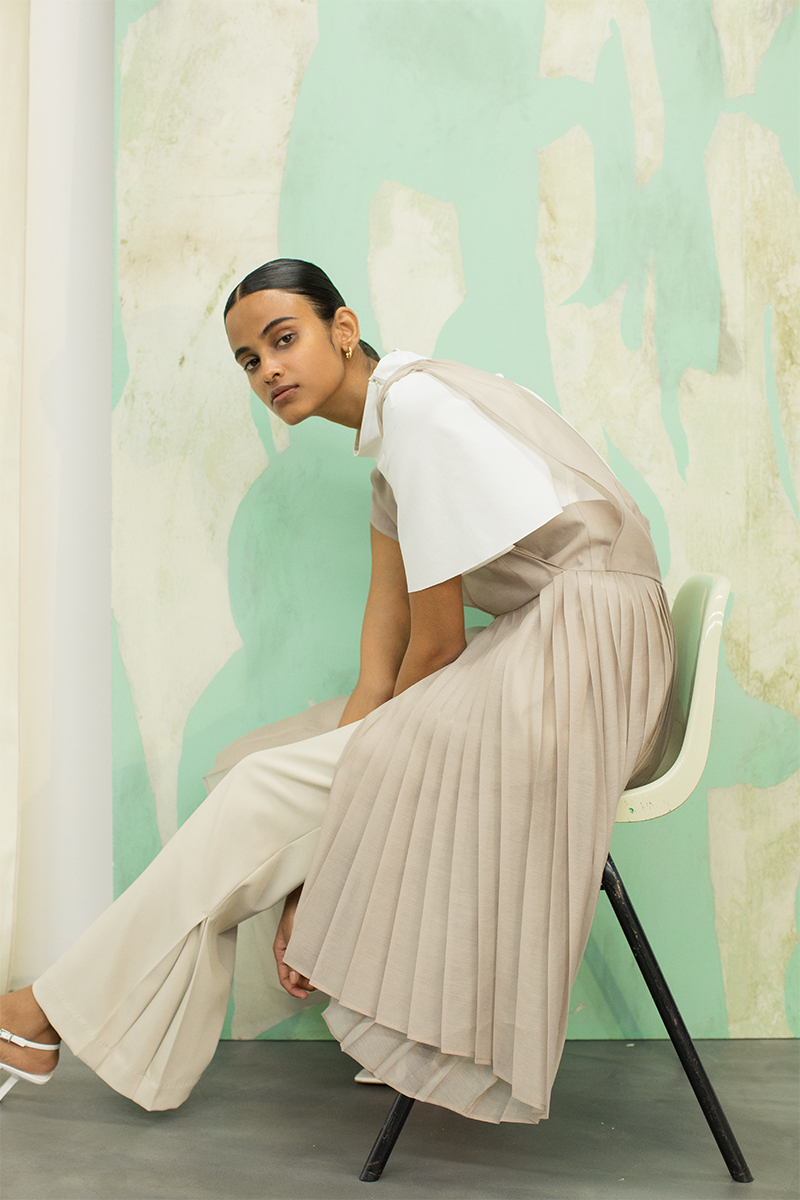 Pleated Organdy Dress 詳細画像 Nude 2