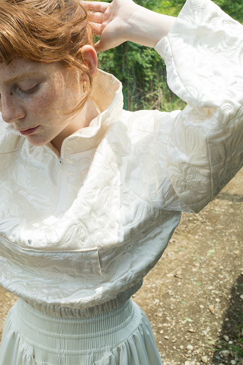 Botanical Satin Quilting Windbreaker 詳細画像 White 1