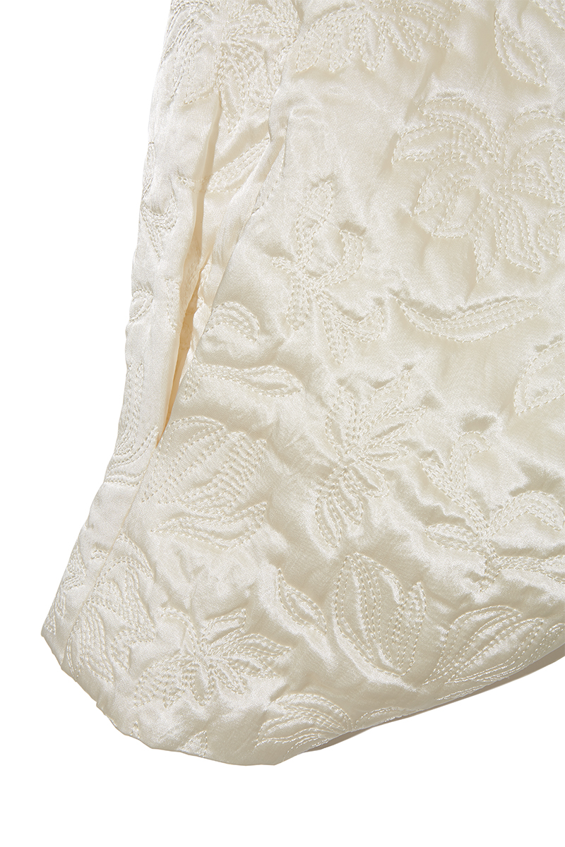 Botanical Satin Quilting Windbreaker 詳細画像 White 4