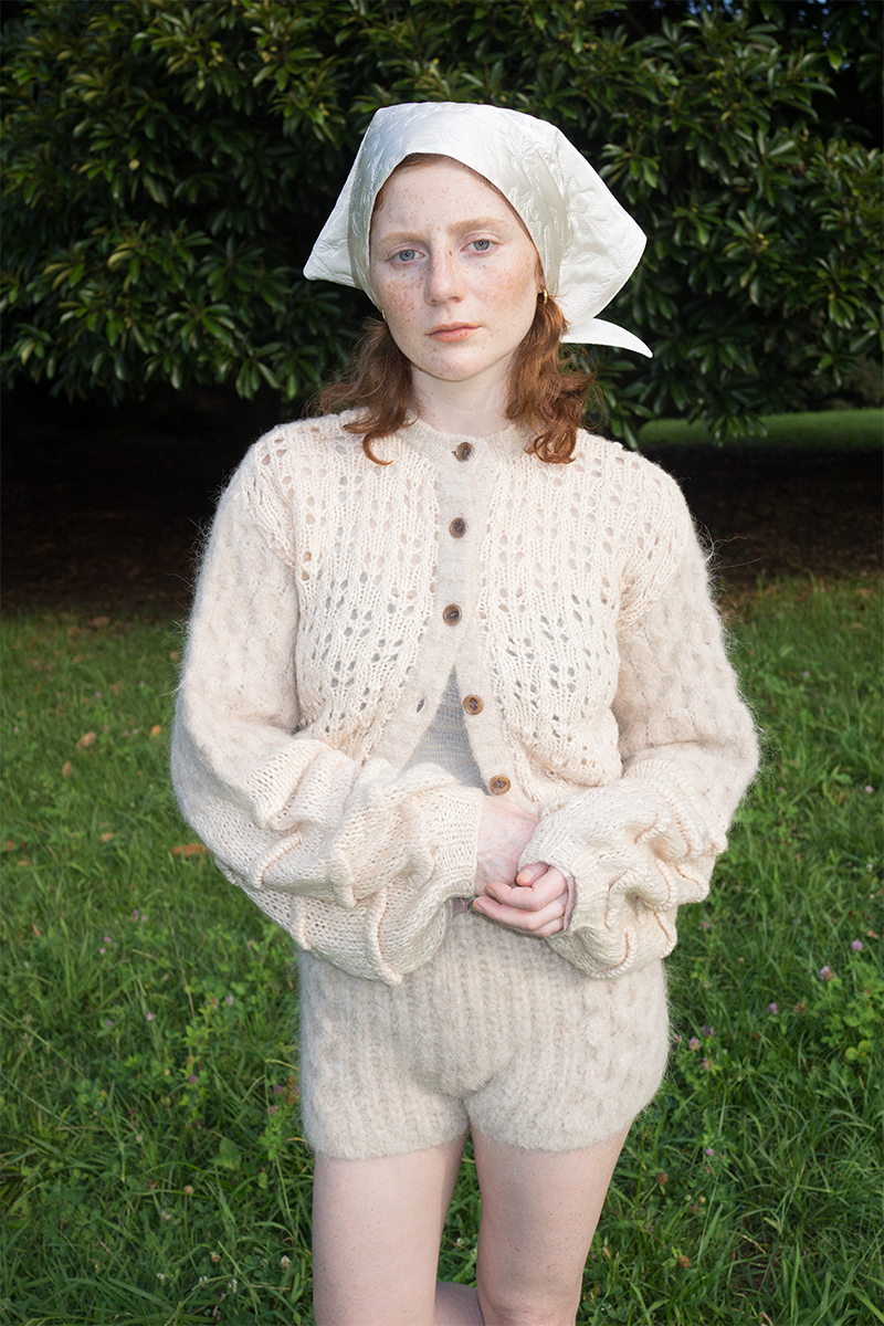 Alpaca Hand Knitted Shorts 詳細画像 White 2