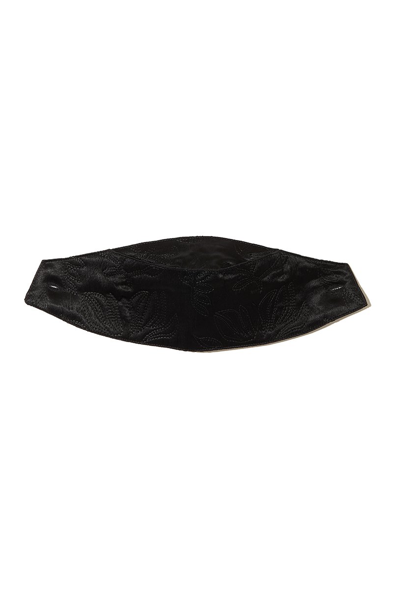 Botanical Satin Quilting Scarf 詳細画像 Black 3