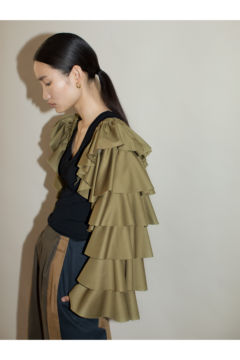 Ruffled Sleeve Top 詳細画像 Khaki 1