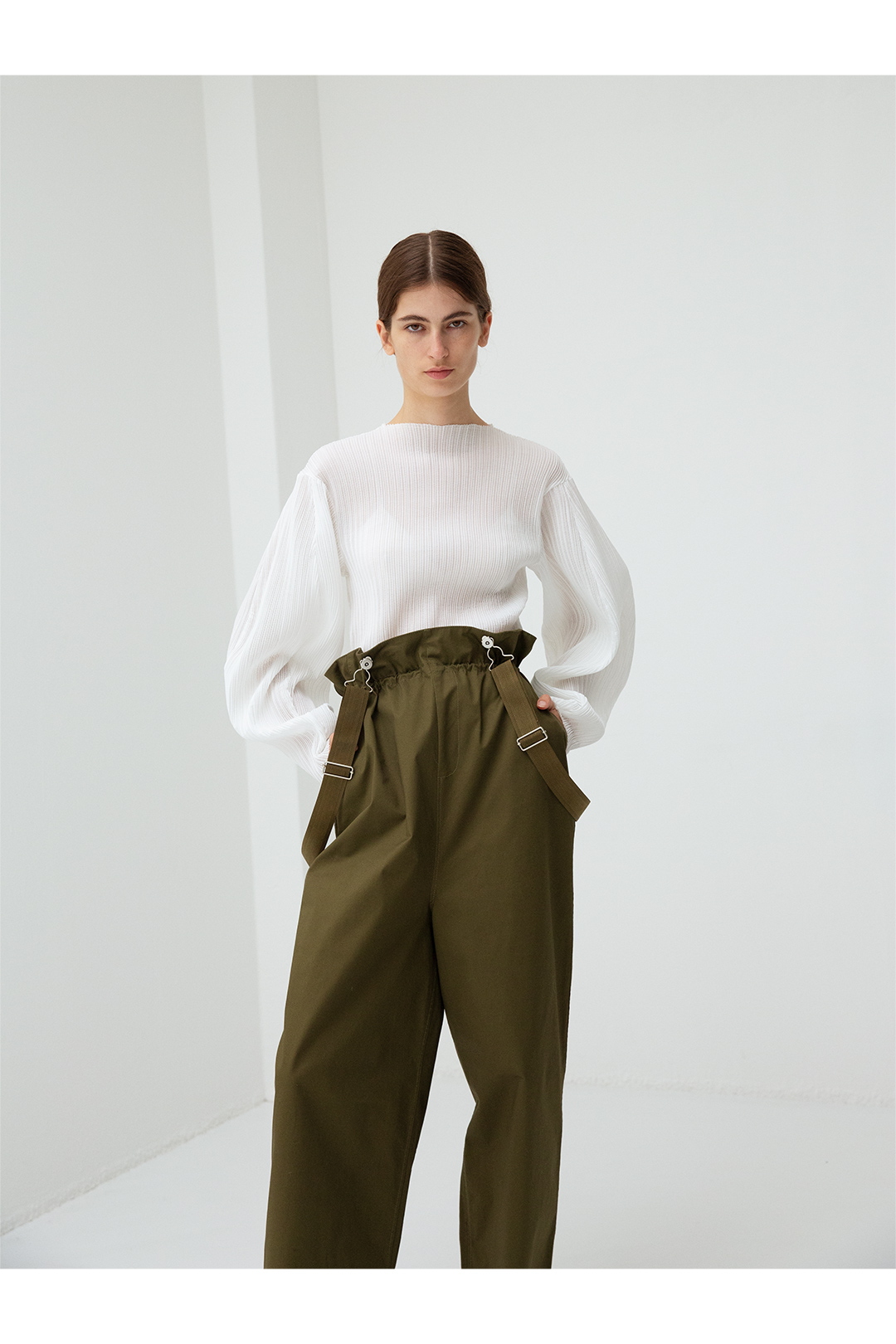 Puff-sleeve Pleats Top 詳細画像 White 2