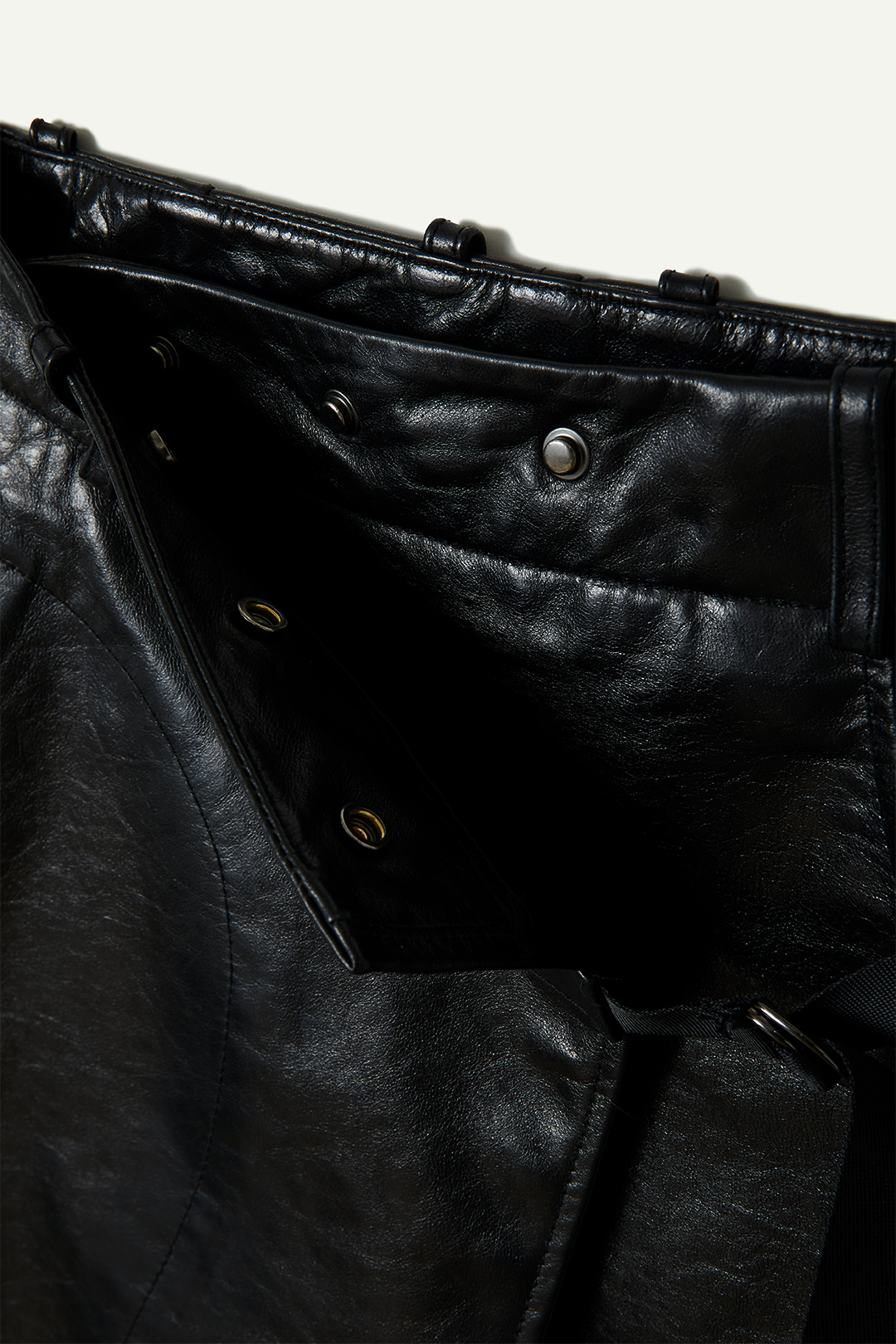 Wrapping Leather Skirt 詳細画像 Black 4