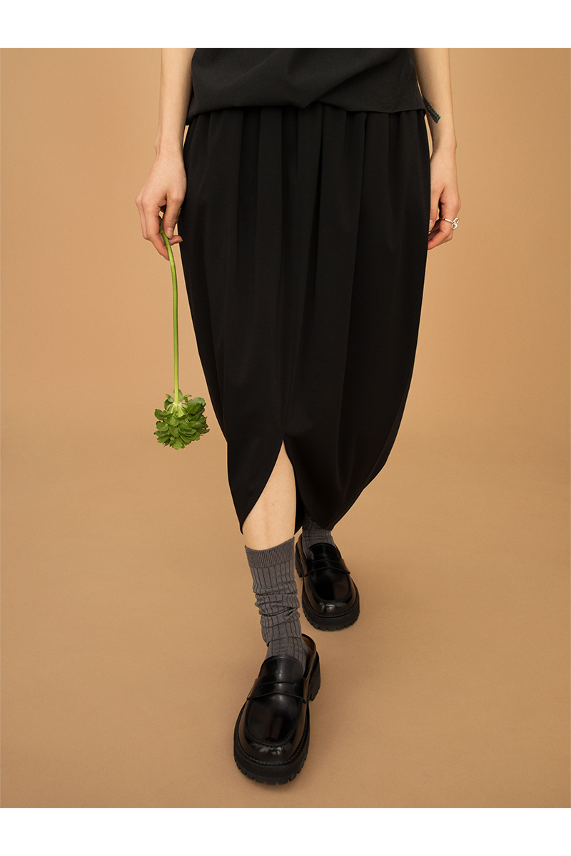 Balloon Slit Skirt 詳細画像 Black 1