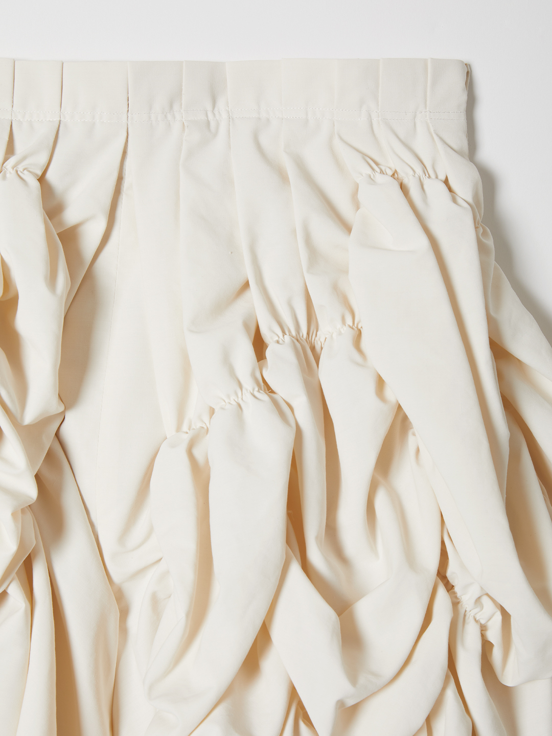 Flower Bubble Shorts 詳細画像 White 3