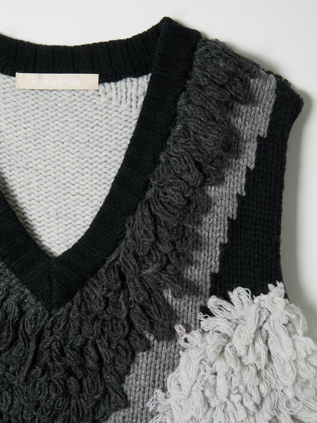 Landscape Intarsia Knit Vest 詳細画像 Black 3