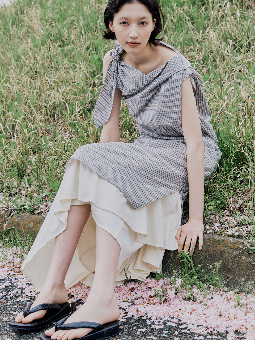 Tucked Ribbon Dress 詳細画像 Beige 2