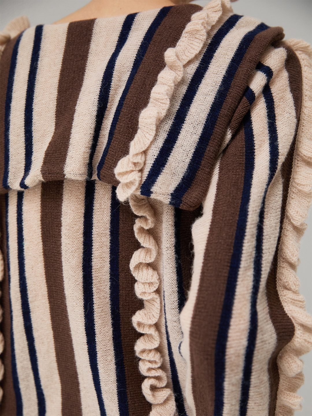 Frills and Stripes Cardigan 詳細画像 Pink 2