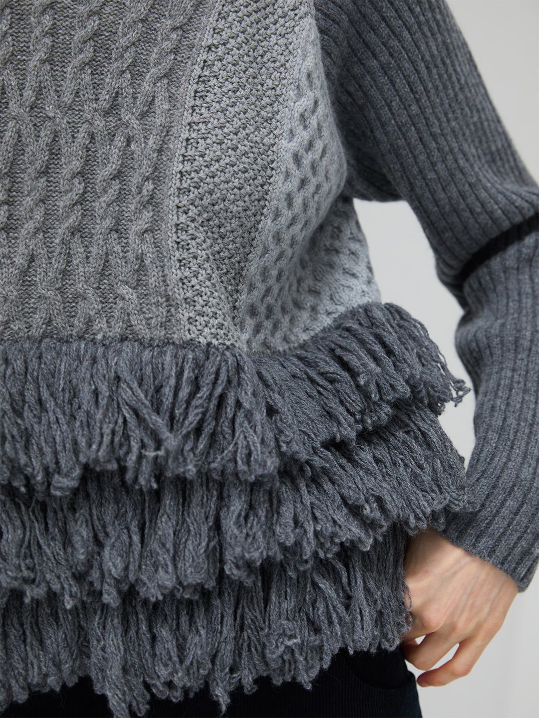 Cable Intarsia Turtle Top 詳細画像 Gray 2