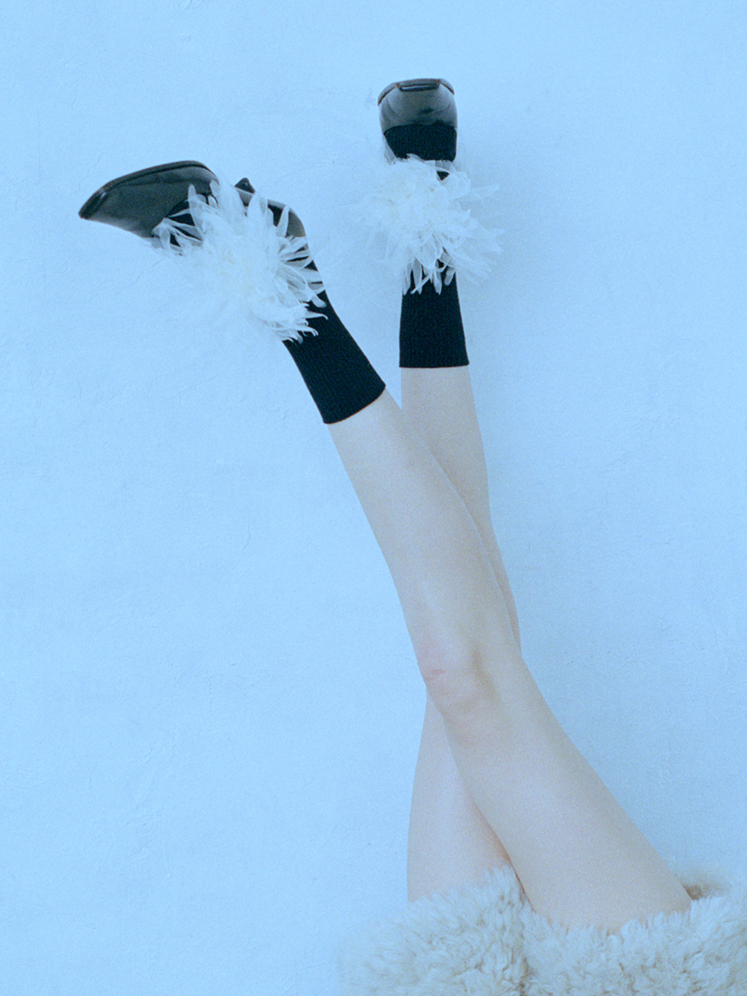 Pom pom Flower Wool Socks 詳細画像 Black 1